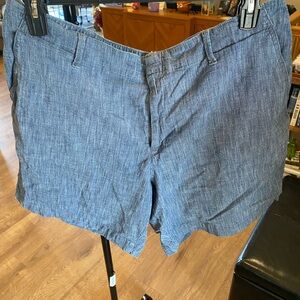 Lands' End Women’s Chambray Blue Flat Front Shorts
